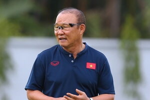 HLV Park nói gì về thông tin dẫn dắt đối thủ của đội tuyển Việt Nam?