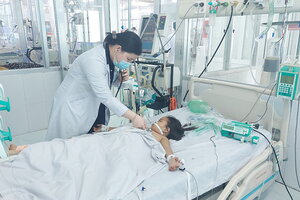 Cứu sống bé gái 8 tuổi bị vỡ gan và đa chấn thương do tai nạn giao thông