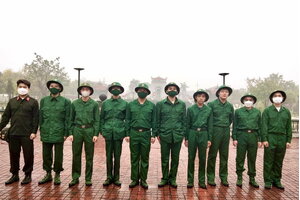Hà Nội: Thanh niên mồ côi cha mẹ tình nguyện viết đơn lên đường nhập ngũ