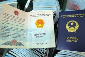 Bộ Công an cấp hộ chiếu phổ thông gắn chip điện tử từ ngày 1/3