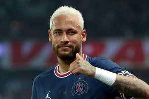 Lộ số tiền Chelsea dùng để chiêu mộ Neymar từ PSG