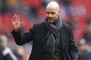 HLV Erik ten Hag báo tin vui với các fan của Man United