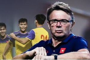 Chuyên gia châu Âu tiết lộ triết lý bóng đá của HLV Troussier