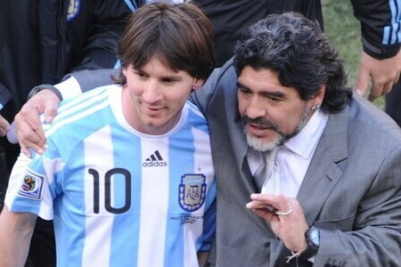 Cựu tiền vệ Barca so sánh Messi và Maradona
