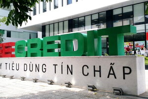 FE Credit lỗ 3.000 tỷ đồng