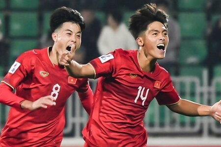 Chuyên gia: ‘Lứa U20 hiện tại khó đạt đẳng cấp như Quang Hải, Văn Hậu’