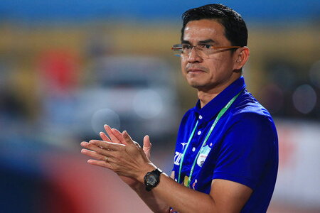 HLV Kiatisak được tiến cử làm tổng thư ký Liên đoàn bóng đá Thái Lan