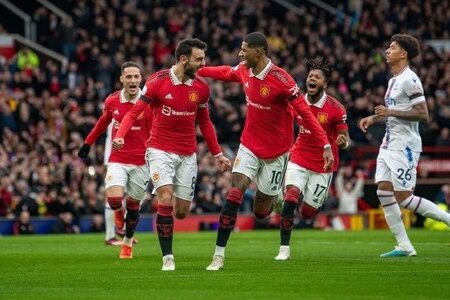 Tỷ phú Anh tự tin sẽ mua được Man United