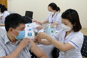 Cả nước ghi nhận số ca mắc Covid-19 mới cao gấp gần 3 lần bệnh nhân khỏi