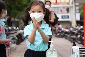 Tuyển sinh lớp 1, lớp 6 tại Hà Nội: Không yêu cầu giấy xác nhận thông tin cư trú