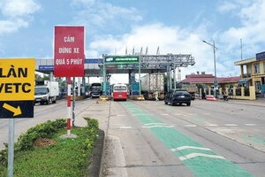 Cục Đường bộ yêu cầu tháo dỡ biển báo không còn phù hợp tại trạm thu phí