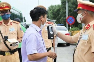 Ngày nghỉ lễ 30/4: Cảnh sát giao thông xử phạt hơn 3.400 'ma men' 
