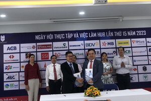Hơn 70 đơn vị doanh nghiệp tham gia ngày hội việc làm tại Đại học Ngân hàng TP.HCM