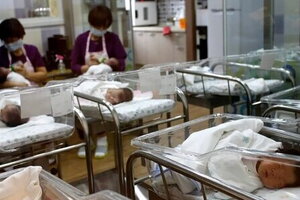 Chi phí nuôi dạy con ở Hàn Quốc cao nhất thế giới