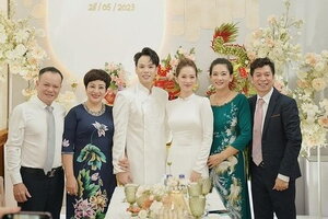 JayKii và Mai Anh bất ngờ tổ chức đám cưới sau 2 năm yêu và có 1 bé trai 