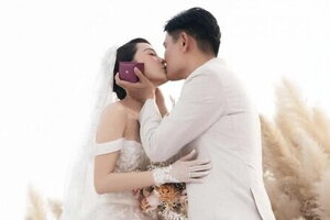 Chồng Minh Hằng tiết lộ điều đặc biệt trong hôn nhân