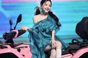 Thất bại trong nước, sao Việt 'lội ngược dòng' tại đấu trường quốc tế