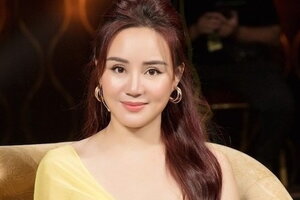 Vy Oanh tái xuất sau thời gian ‘mất tích’ trên mạng xã hội