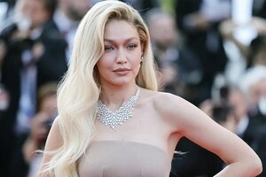 Siêu mẫu Gigi Hadid bị tạm giam vì các cáo buộc tàng trữ và vận chuyển chất cấm trái phép
