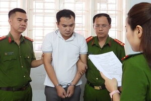 Giám đốc ôm tiền cọc mua đất của đối tác đi đầu tư chứng khoán, tiền ảo