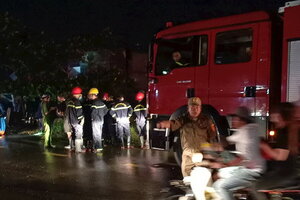 Bình Thuận: Cháy tiệm sửa xe đối diện cây xăng, ít nhất 2 người chết