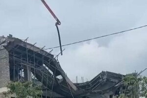 Sập công trình Trung tâm Văn hóa 50 tỷ đồng trong lúc đang đổ bê tông