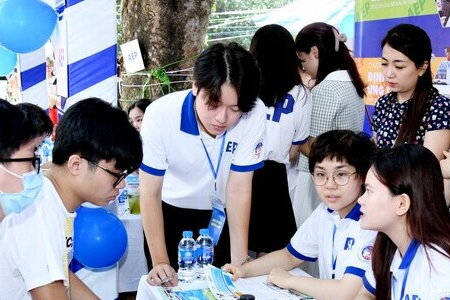 Ngành học này khát nhân lực, lại theo 'trend', sinh viên có ra trường lương cao trong tầm tay