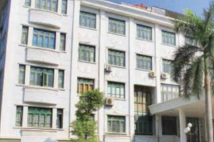 Yêu cầu '100% trường học thu các khoản không dùng tiền mặt' gây xôn xao, Sở GDĐT nói gì?
