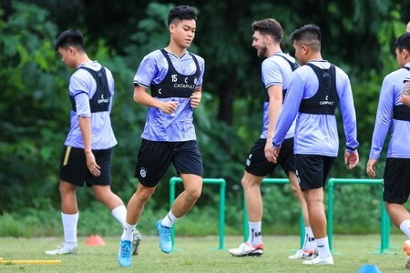 Hà Nội FC sở hữu đội hình đắt nhất V.League 2023/24