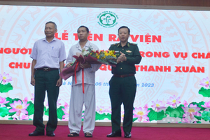 Hành trình 27 cuộc hội chẩn điều trị, giành sự sống cho nạn nhân nặng nhất vụ cháy chung cư mini Hà Nội