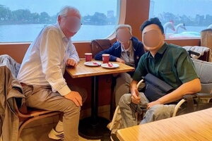 Xác minh thông tin nam TikToker tố bị đuổi khỏi quán phở ở Hà Nội vì… ngồi xe lăn