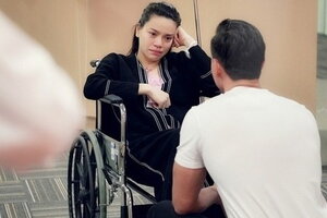 Hồ Ngọc Hà kể tường tận về ngày Kim Lý cầu hôn ở bệnh viện