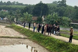 Con rể cầm dao truy sát, mẹ vợ và vợ tử vong
