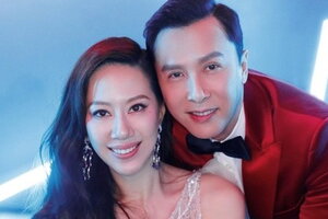 Chân Tử Đan tổ chức sinh nhật cho vợ trên chuyên cơ riêng gây bão mạng