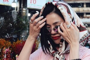 Lệ Quyên mua nhẫn hột xoàn lấp lánh, tự thưởng cho bản thân trong dịp Tết
