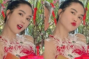 Ngọc Trinh sum vầy bên gia đình ngày đầu năm