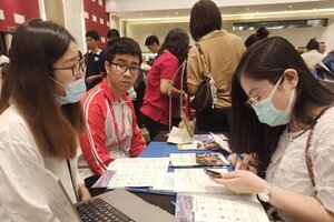 Du học nước ngoài có là 'chìa khóa vạn năng'?