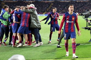 Barca vượt qua Napoli, HLV Xavi nói điều bất ngờ