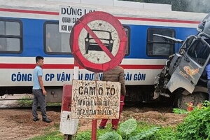 Tai nạn đường sắt xảy ra liên tiếp, Bộ GTVT đề nghị xóa lối đi tự mở