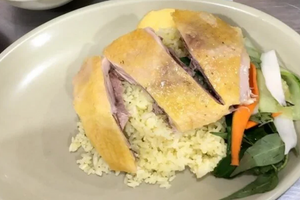 Vụ nghi ngộ độc sau khi ăn cơm gà ở Nha Trang: Thêm hàng trăm người nhập viện