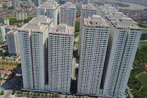 Đất nền 'rã băng', chung cư tăng giá