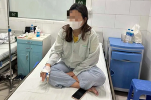 Cô gái trẻ mất thị lực, tổn thương não sau khi uống thuốc giảm cân có chất cấm