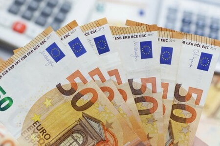 Giá Euro hôm nay 15/4/2024: Đồng Euro giảm phiên đầu tuần