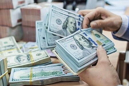 Tỷ giá USD hôm nay 5/10/2023: Trong nước tiếp tục đà tăng mạnh