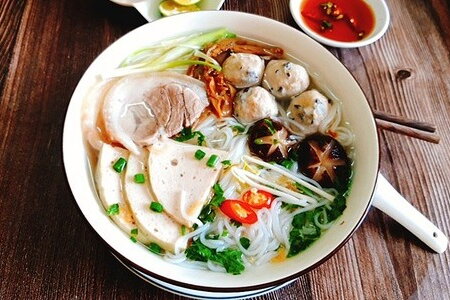 100g bún bao nhiêu calo? Đây là cách ăn bún không lo tăng cân