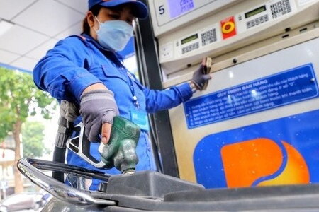 Giá xăng hôm nay ngày 16/4/2024: Dầu thế giới đồng loạt giảm