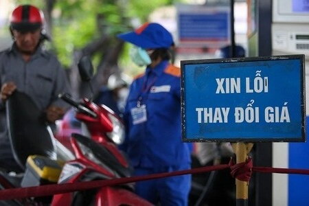 Giá xăng hôm nay ngày 22/4/2024: Thế giới tăng, trong nước giảm