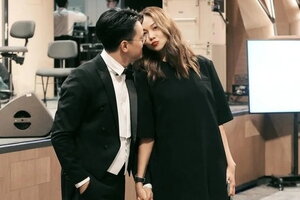 Trang phục khiến Thanh Hằng vướng nghi vấn bầu bí