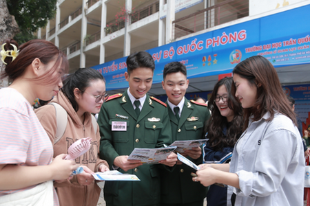 Bộ Quốc phòng công bố chỉ tiêu tuyển bổ sung các trường Quân đội 2024, điểm xét tuyển ra sao?