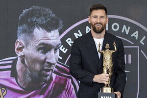 Messi giành được danh hiệu ‘chưa từng có’